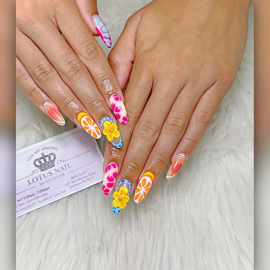 Lotus nails